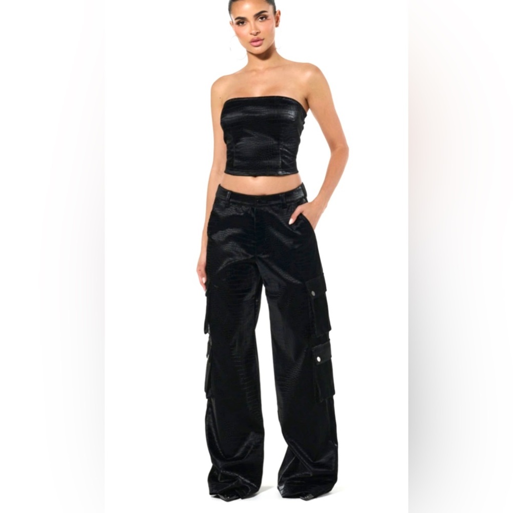 Suede Crocodile Cargo Pants - Size Medium